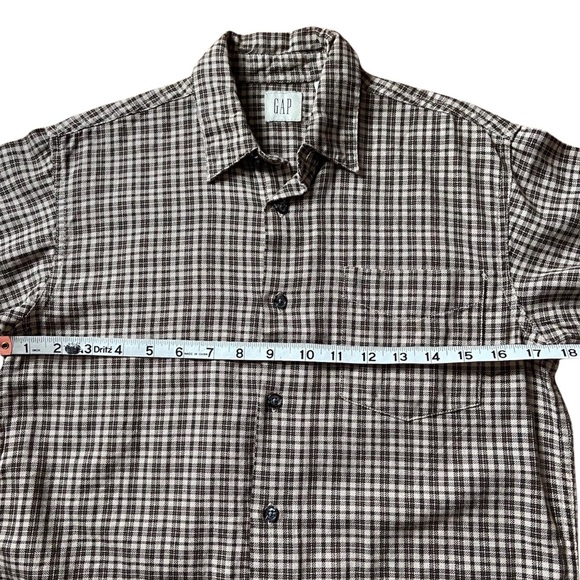 GAP Boy’s Button Up Brown Beige Plaid Casual Shirt Medium - Picture 7 of 9